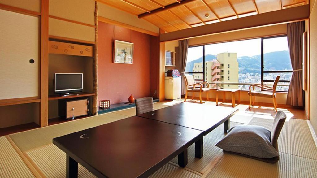 Tsukino Sumika Atami Juraku Hotel Eksteriør billede