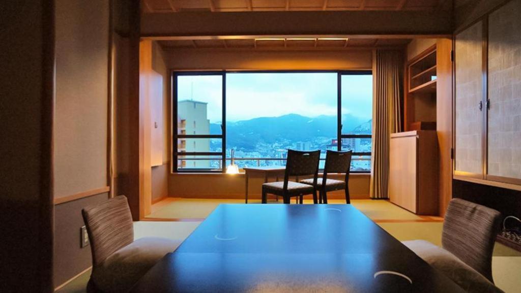 Tsukino Sumika Atami Juraku Hotel Eksteriør billede
