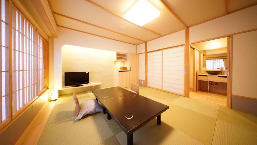 Tsukino Sumika Atami Juraku Hotel Eksteriør billede