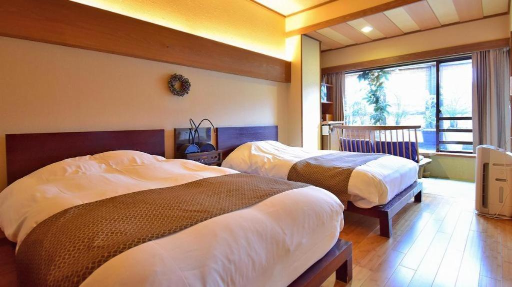 Tsukino Sumika Atami Juraku Hotel Eksteriør billede