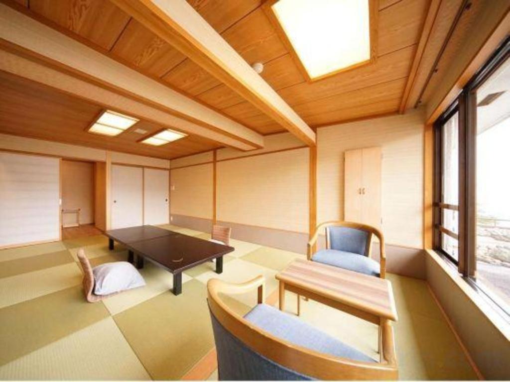 Tsukino Sumika Atami Juraku Hotel Eksteriør billede